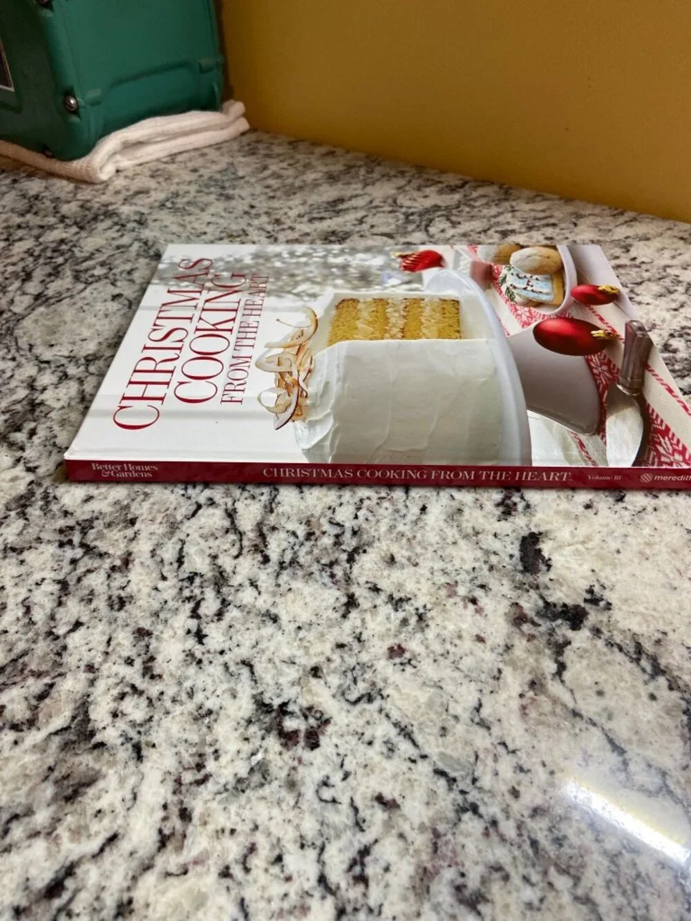 Better Homes & Gardens Christmas Cooking from the Heart 2019 Hardcover